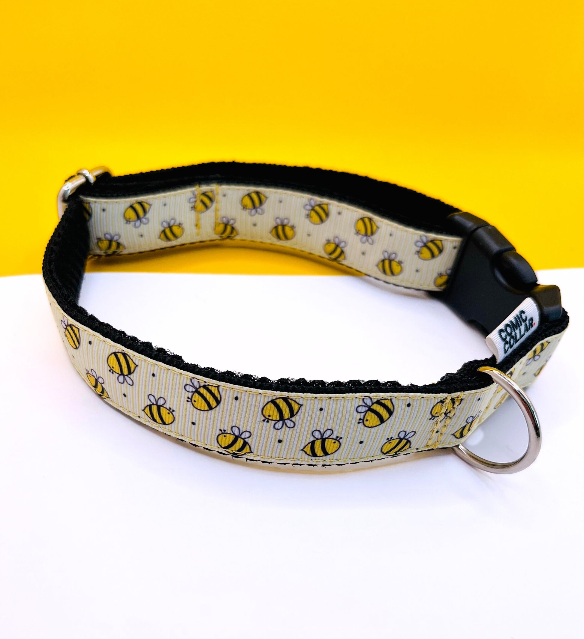 DOG COLLAR BUCKLE - BEE