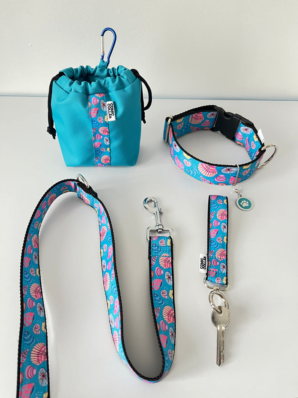 DOG COLLAR BUCKLE - SHELLS
