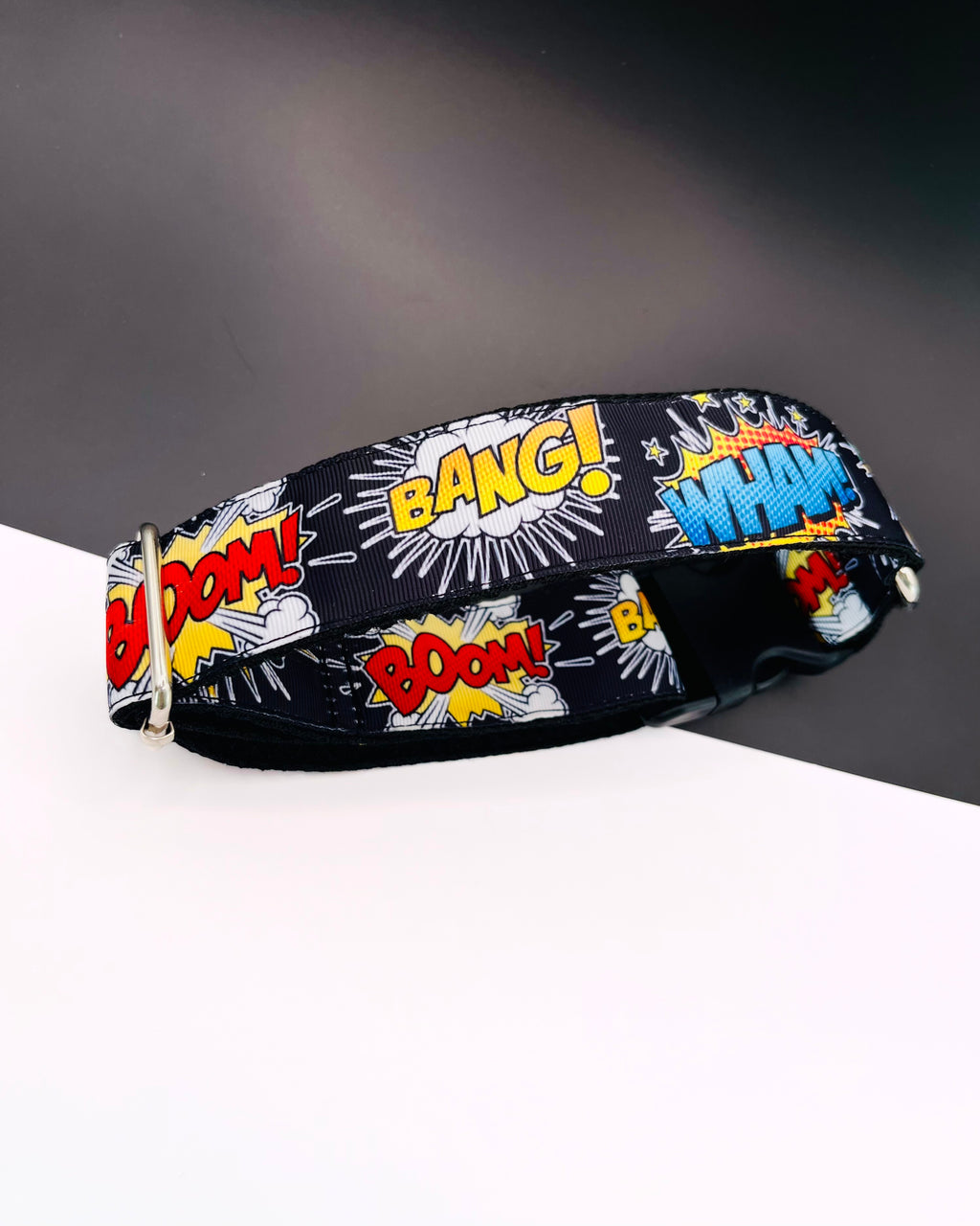 DOG COLLAR BUCKLE - BOOM,BANG!