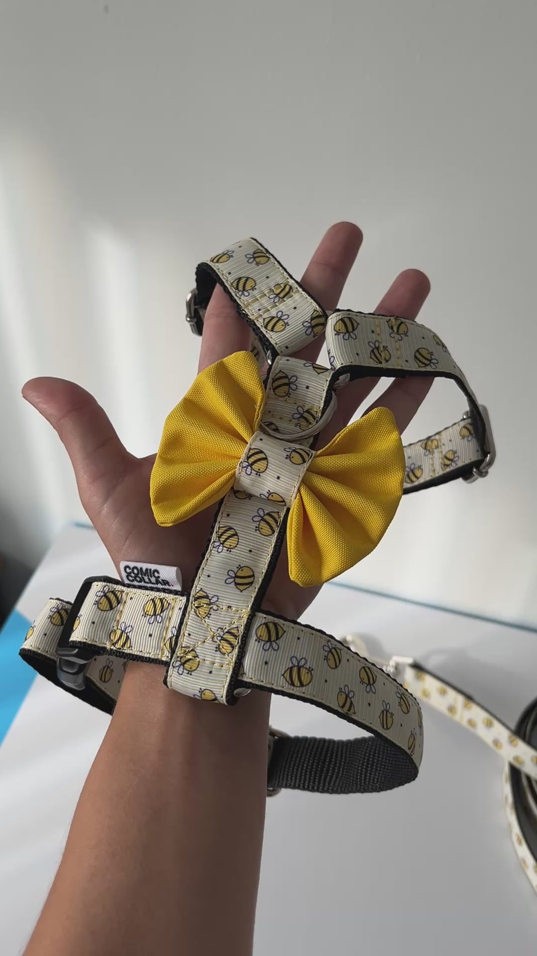 DOG HARNESS - BEE
